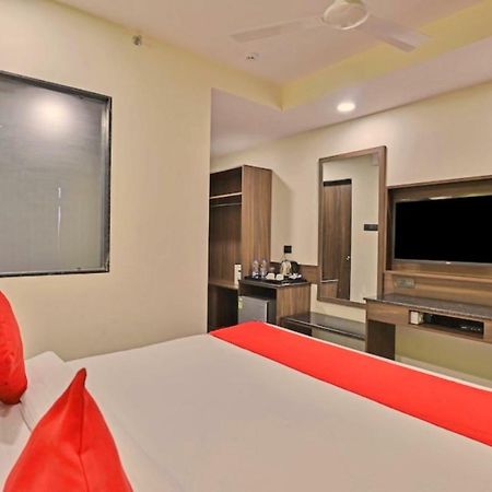 Genx Surat By 1589 Hotels Palsana  Екстериор снимка