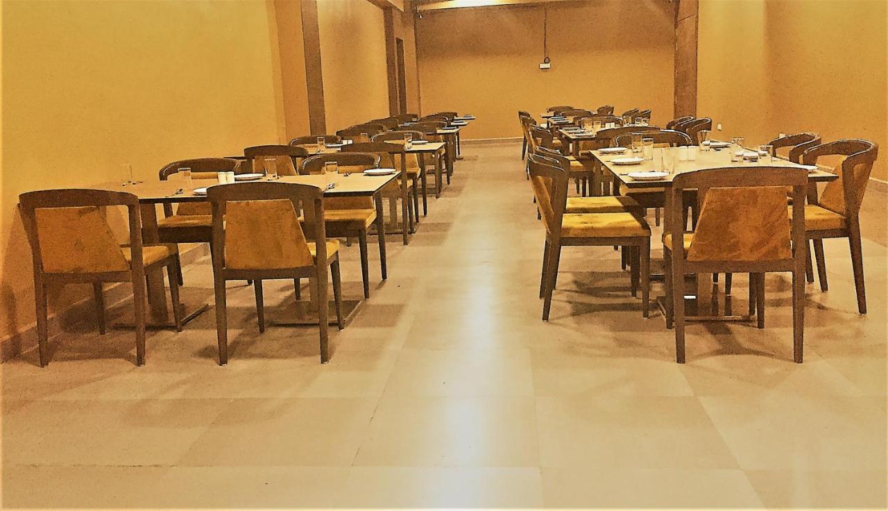 Genx Surat By 1589 Hotels Palsana  Екстериор снимка