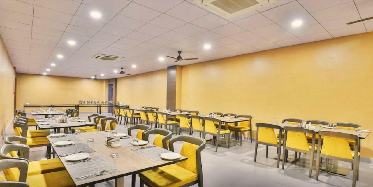 Genx Surat By 1589 Hotels Palsana  Екстериор снимка